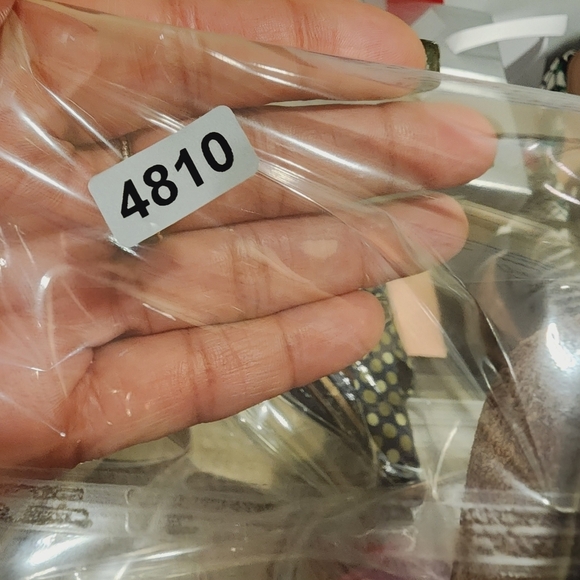 BIRKENSTOCK Cream Leather Sandals size 39 - Picture 13 of 13